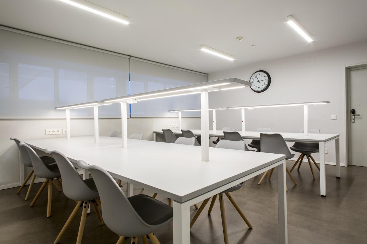 Residencia Universitaria Resa Claudio Coello มาดริด ภายนอก รูปภาพ