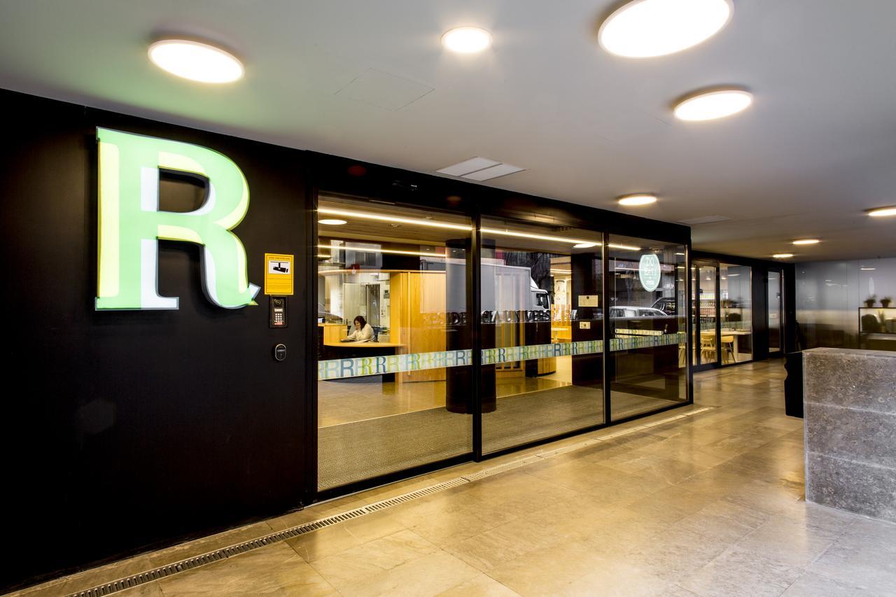 Residencia Universitaria Resa Claudio Coello มาดริด ภายนอก รูปภาพ